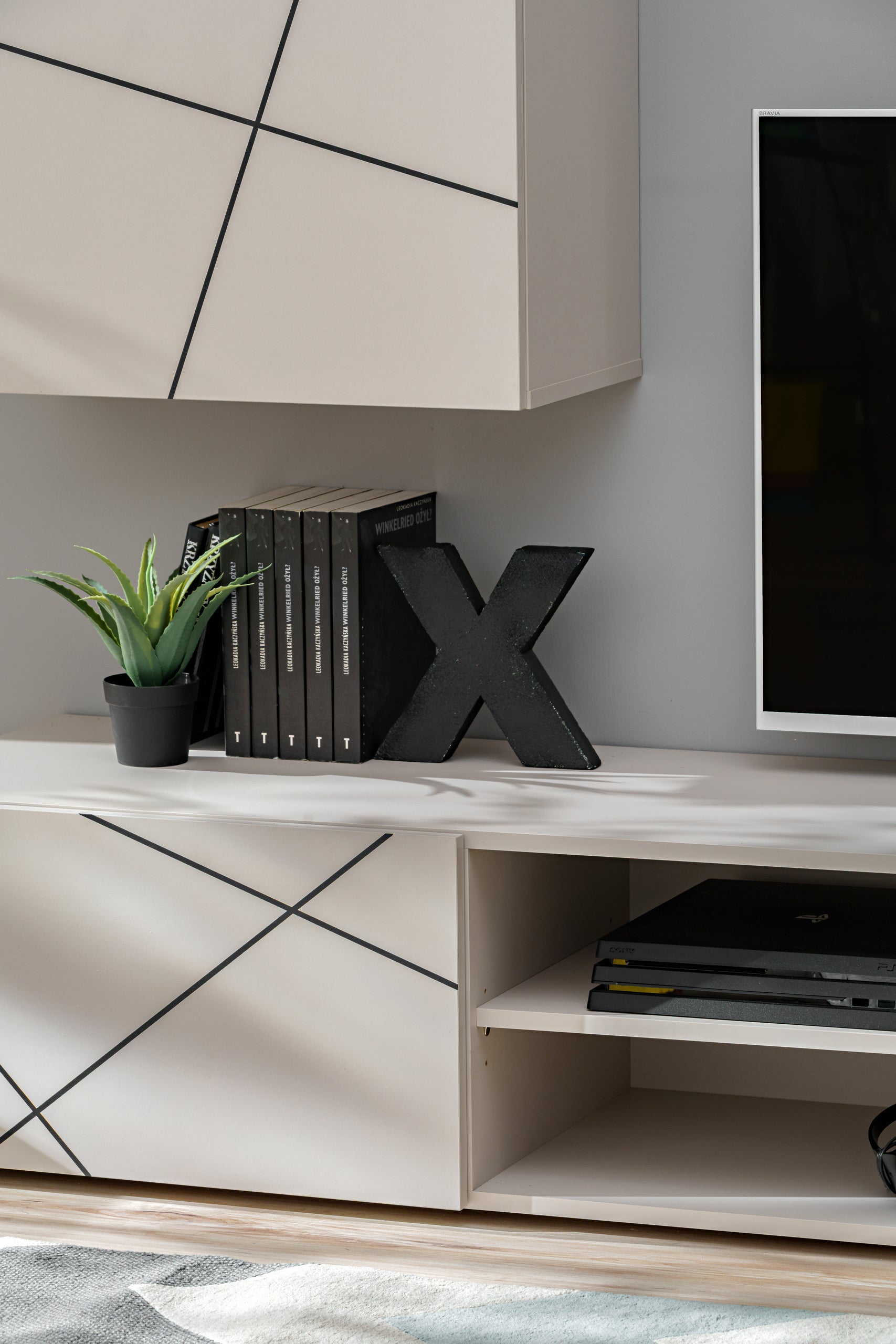 Gaya II Media Wall Unit W250cm